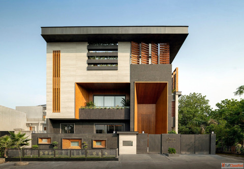 10 Expert Tips to Choose the Right Residential Architect in Pune