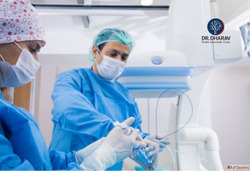 Dr. Dharav Kheradia - Expert Vascular Surgeon in MumbaiIndia
