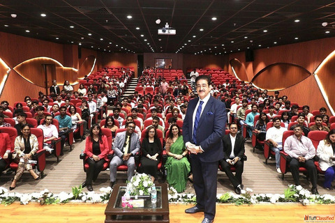 Dr. Sandeep Marwah Inspires Students at AAFT Orientation 2025 with Visionary Address