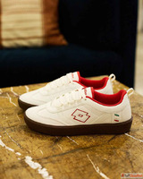Top White Sneakers for Men Classic White Leather Shoes by Lo...