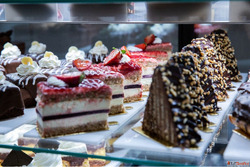Cakes shop near me