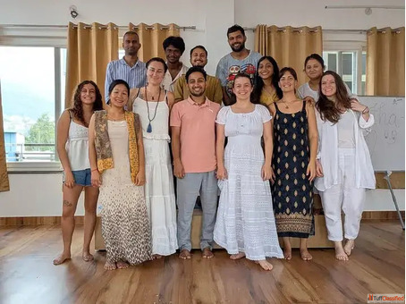 200 Hour Yoga Teacher Training in Rishikesh India