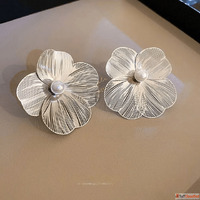 Shop Latest Designs Trendy Earrings Online