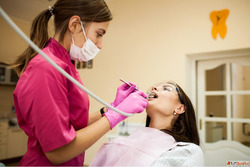 Book Advanced Dental Laser Treatment in Ahmedabad Today