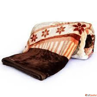 Convenient Doorstep Blanket Dry Cleaning Solutions