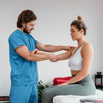 Physiotherapy at Home in Noida Expert Care Recovery