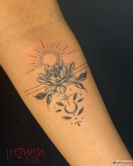 Flower design Tattoo Artist In Chetpet - Irezumi Tattoo Studio