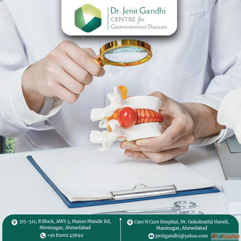 Robotic and Laparoscopic Hernia Surgery by the Best Hernia Surgeon in Ahmedabad