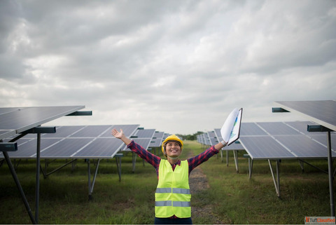 Affordable Solar Service in Kutch - Power Your Home Smartly