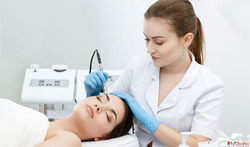 Top 10 Cosmetologists in Mumbai - Experienced Skin Hair Spec...