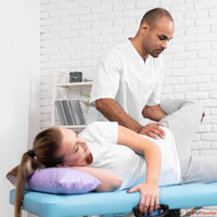 Expert Physiotherapy at Home in Greater Noida APRC Healthcar...