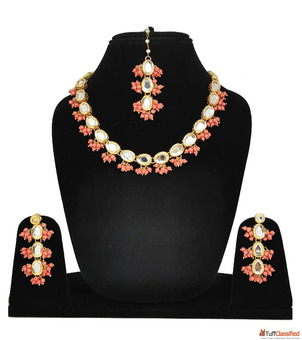 Shop Pure Gold Kundan Set