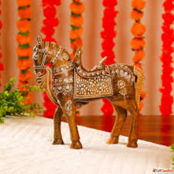 Elegant Candle Holders to Brighten and Beautify Your Space