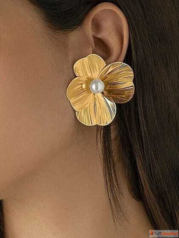 Buy Stylish Earrings Online in India