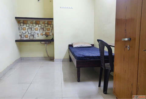 Nirwan Girls PG in Pitampura