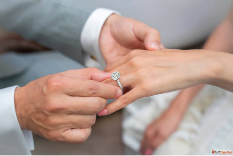 Best Engagement Rings for Couple's