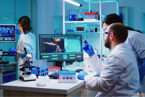 Why Students Prefer the Best Pharmacy College in Greater Noida