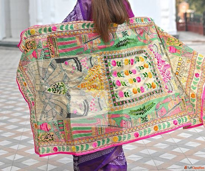 Embrace Tradition with the Timeless Phulkari Bagh Dupatta