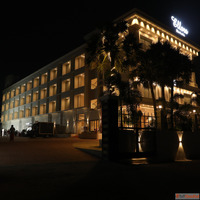 Explore Comfort and Convenience Hotels Near Arunachalam Temp...