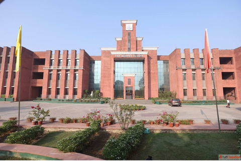 LKG UKG Admission Greater Faridabad - The Modern School