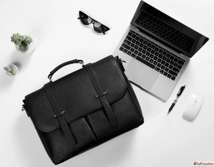 Stylish Black Laptop Bag - Lightweight Perfect for Office Use