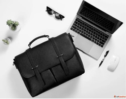 Stylish Black Laptop Bag - Lightweight Perfect for Office Us...