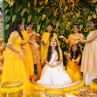 Secure Your Wedding Date Get Exclusive Photo Offers