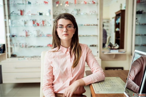 Find the Best Optician Shop Near Me for Clearer Vision