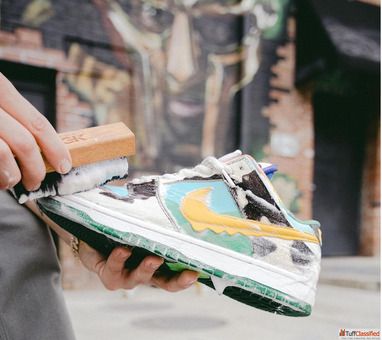 Quick Cleaning with the Best Sneakers Cleaner