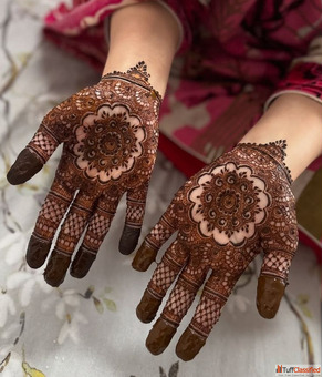 Everything you need to know about best mehndi artist in Indore booking today