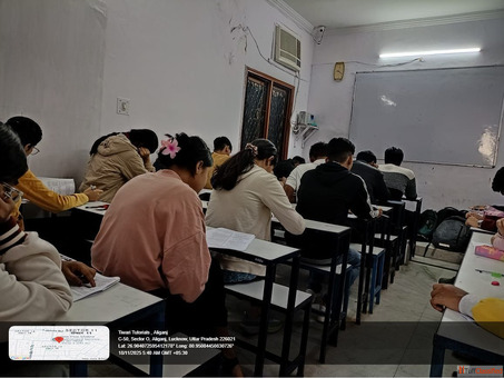 Best Coaching in Aliganj