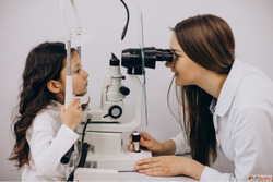 Best Eye Doctors in Pune