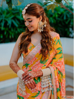 Traditional Haldi Jewellery Set for Bridal Glow By VAIDAAN