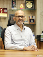 Dr. Sandeep Nayak - Oncologist in Bangalore India