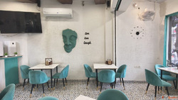 Bites Brew - The Most Aesthetic Cafe in Delhi You Can't...