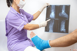Best Joint Replacement Surgeon in India - Trusted by Saviour...