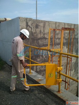 Aluminium Structural Fittings Supplier Manufacturer Chemey Mechatronics LLP