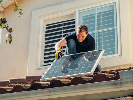Professional Solar Panel Installation in Kutch