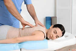 What is Spinal Decompression And how physiotherapy help