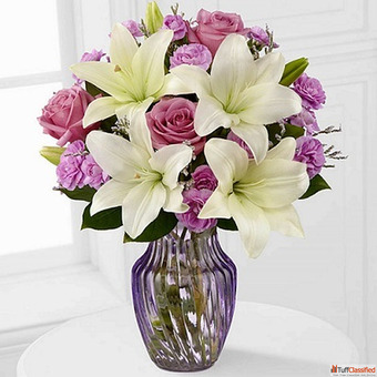 Send a Bouquet of Flowers in Bangalore Online Bouquet Midnight Delivery.