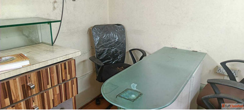 168 Sq.ft. Commercial Office on Rent in Raghuleela Mall Kandivali West