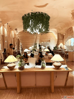 Which Ranks as Pune's Famous Restaurant