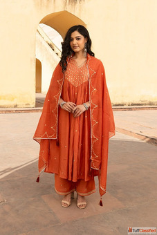 End of Season Sale - Up to 60 Off on Designer Ethnic Wear