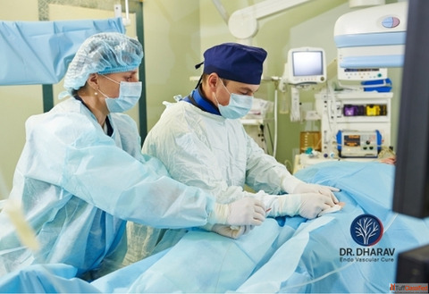 Dr. Dharav Kheradia - Best Vascular Surgeon in India for Advanced Care