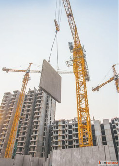 Reliable Tower Crane Rental for Construction Sites