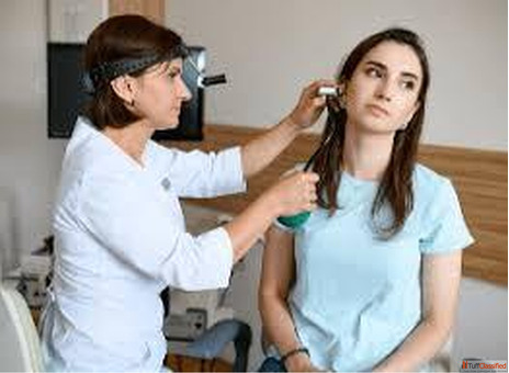 ENT Doctor in India for Sinus Allergy Hearing Problems