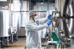 Top Cosmetic Products Manufacturer in Delhi for Private Labe...