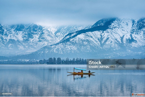 Srinagar Delights Tour  4 Nights PACKAGE CATEGORY  Family Group DESTINATIONS COVERED  4N Srinagar