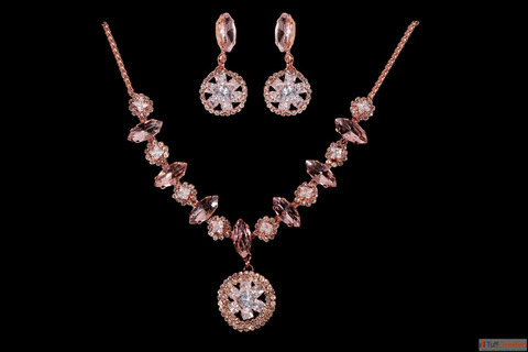 Best Fashion Jewellery Store for Women near me