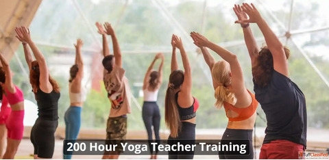 100 Hour Yoga Teacher Training in Rishikesh